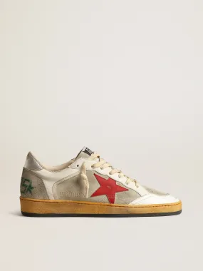 Ball Star in gray suede with red star and silver heel tab