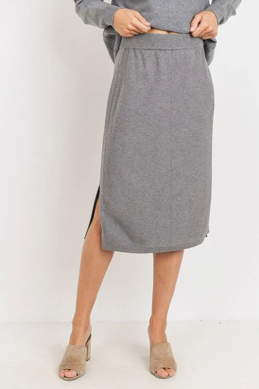 Chic Sweater Pencil Skirt in Gray