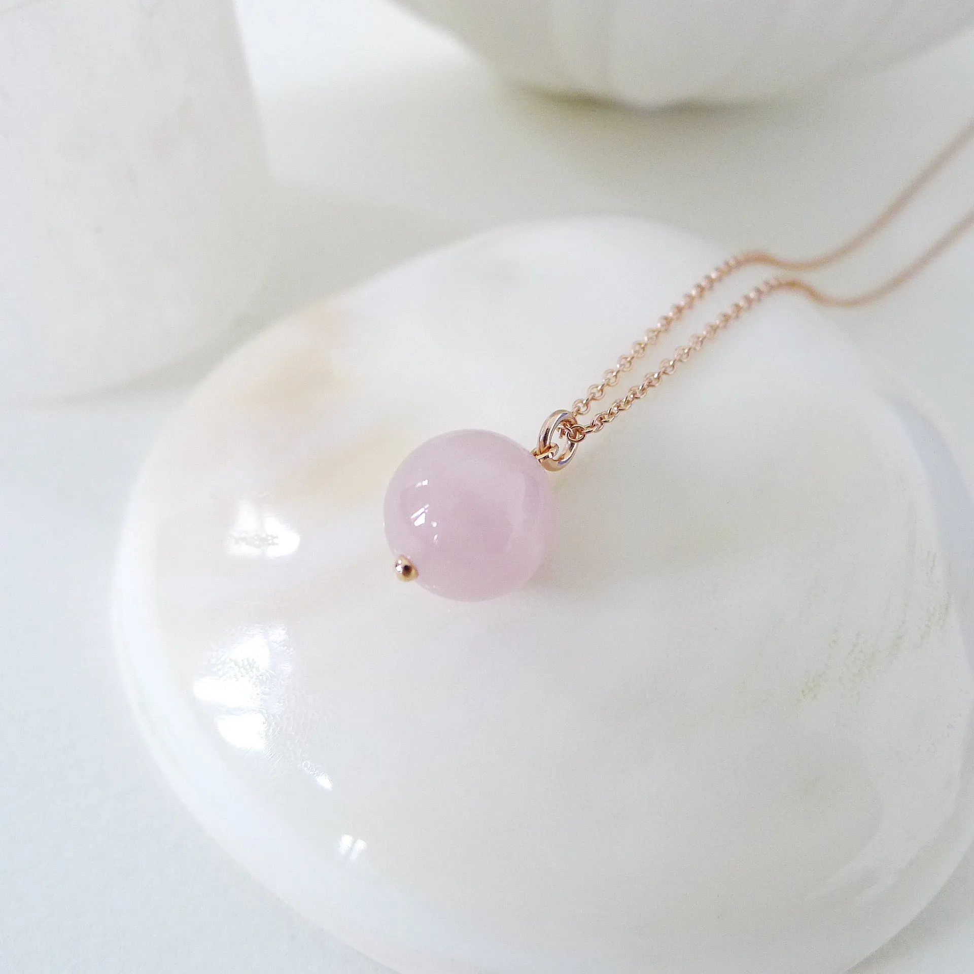 Katie Necklace / Rose Quartz (Madagascar)