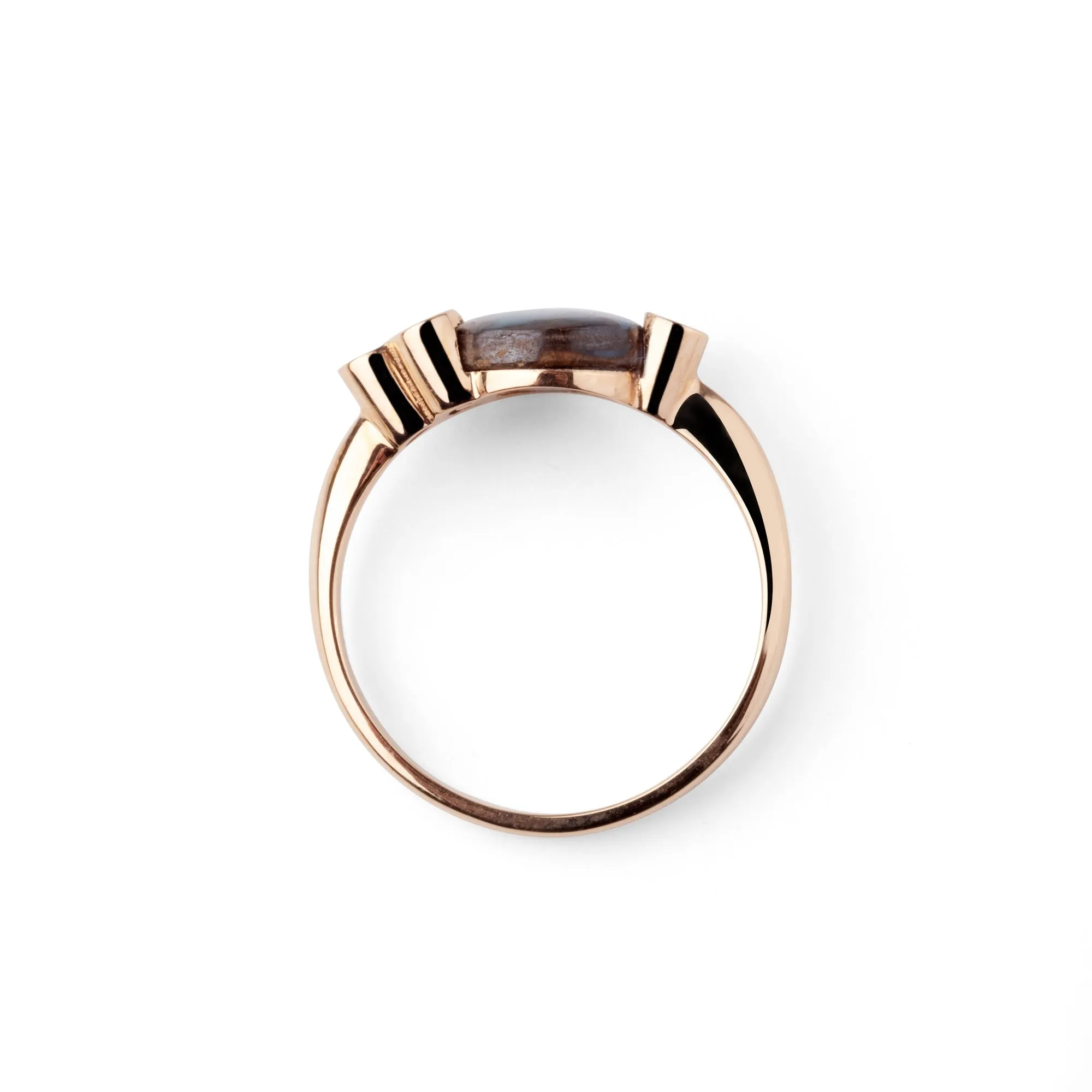 Round-cut Boulder opal 18k rose gold ring