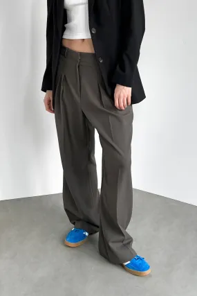 STRAIGHT LEG PANT