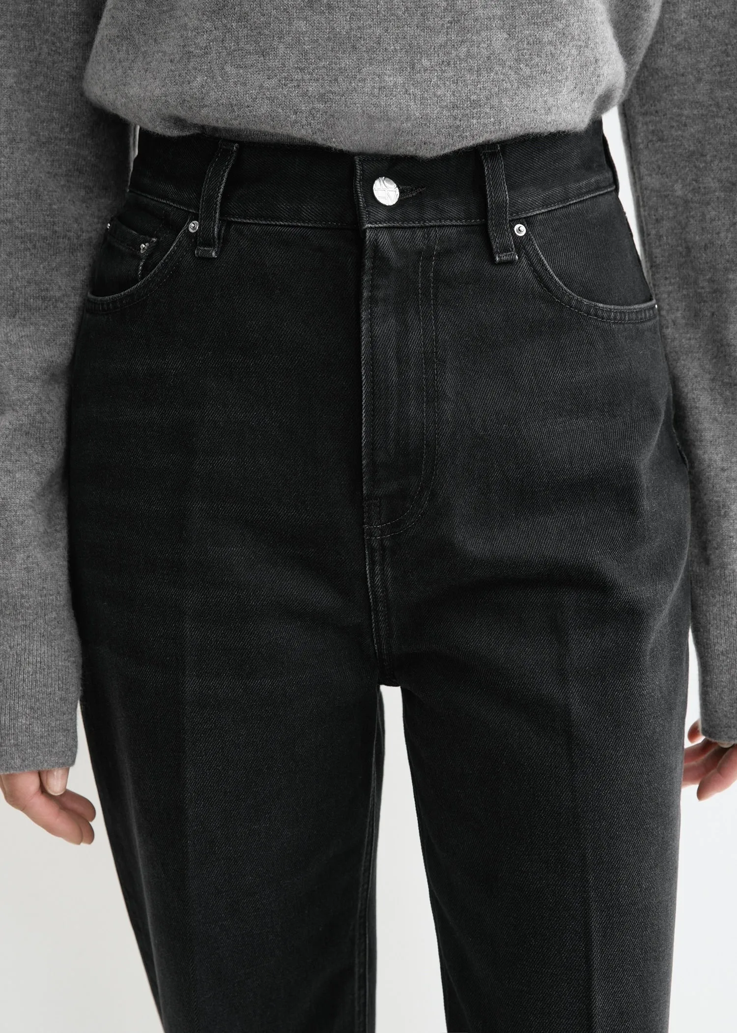 Tapered leg denim faded black