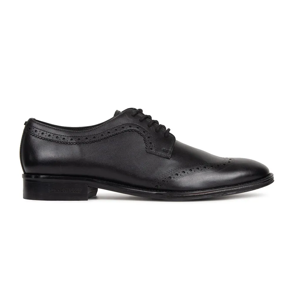 Tristian Lace Up Laser Dress Shoe Kenneth Cole New York  Men's